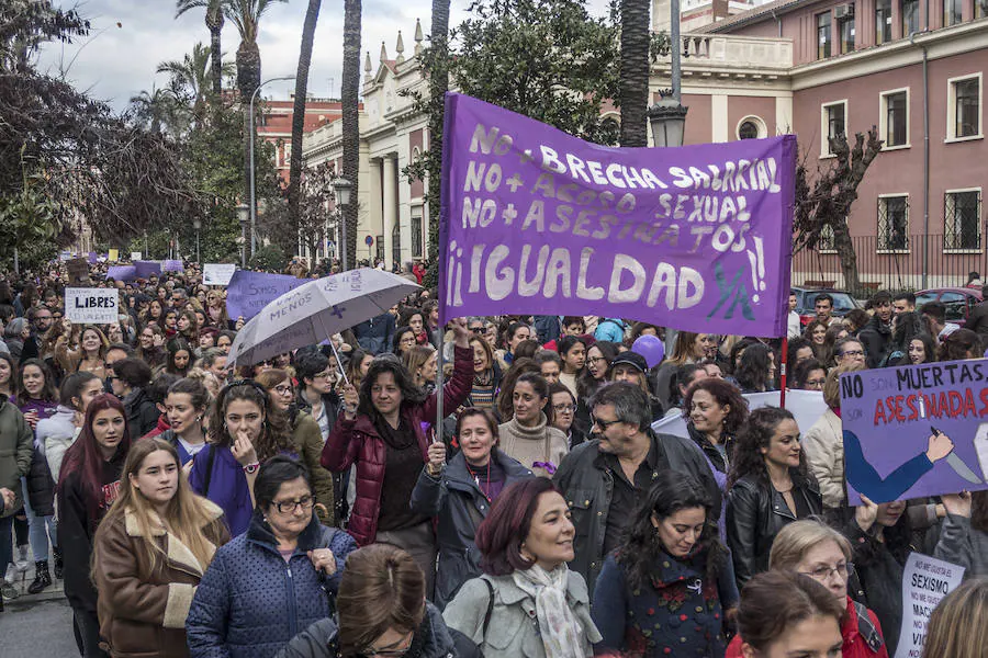 Manifestantes en Badajoz:: PAKOPÍ