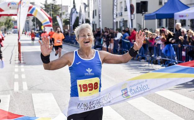Imagen. Ana Rodríguez ganó la media maratón en mujeres.