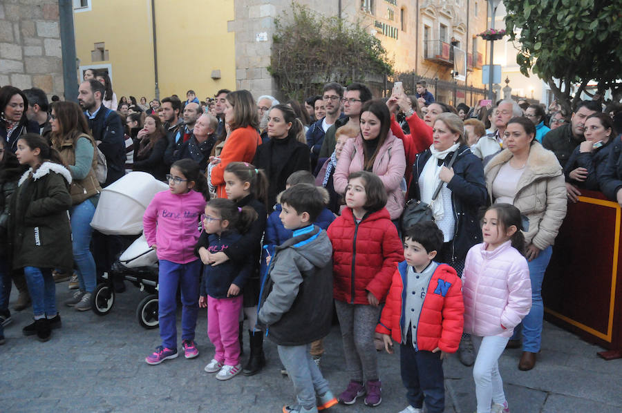 Fotos: Procesión del Lunes Santo en Mérida