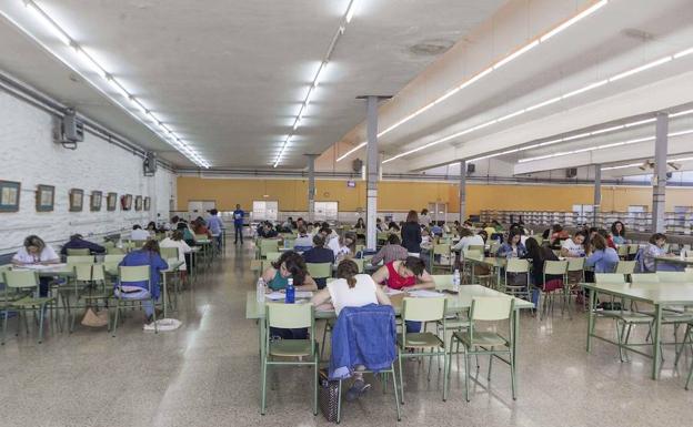 Más de 900 docentes rechazan estar en los tribunales de las oposiciones