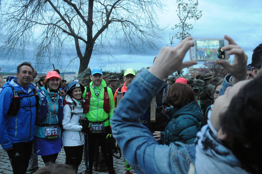 Fotos: Las millas romanas congregan a casi 1.000 personas