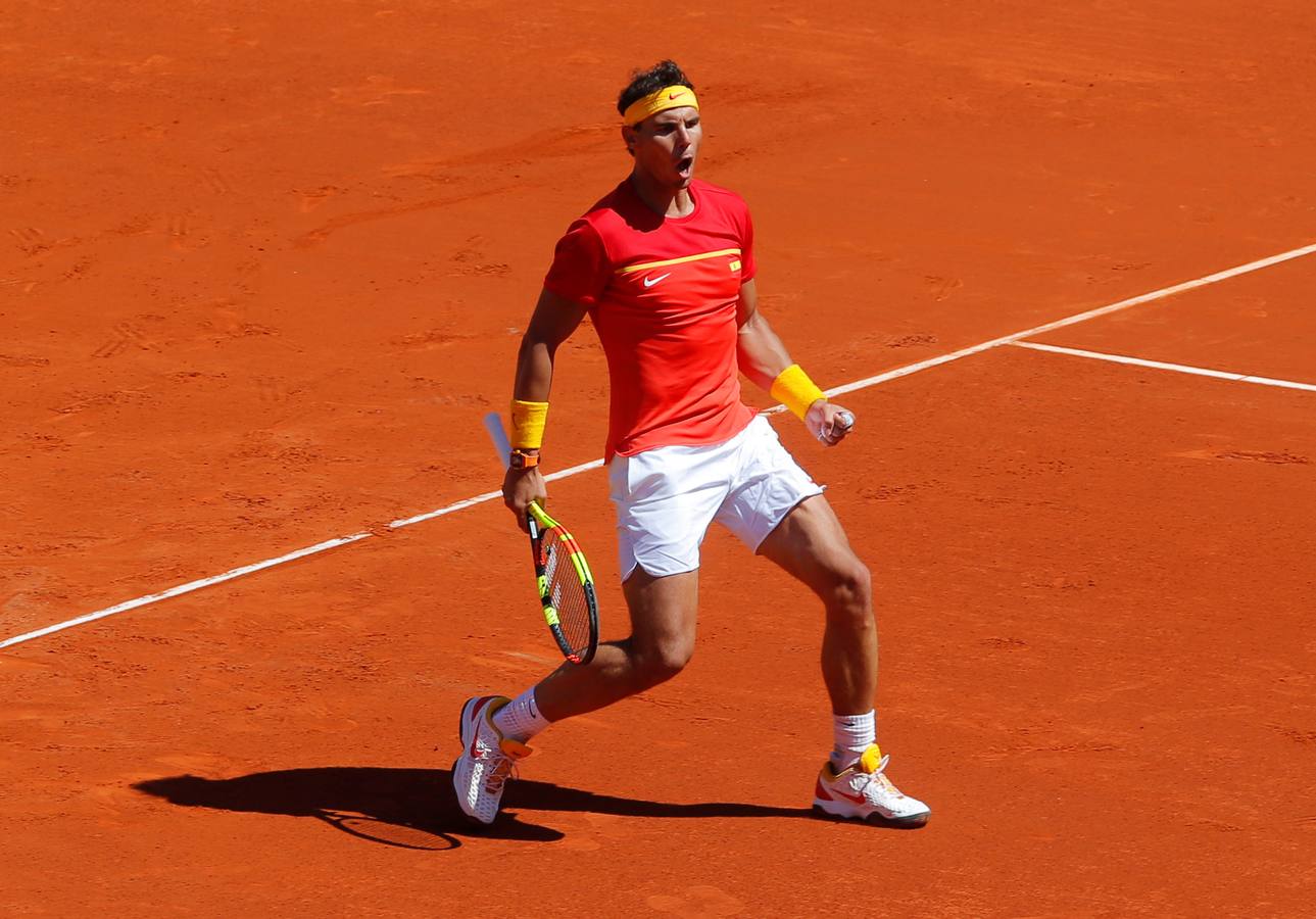Rafael Nadal, número 1 mundial, disputó el cuareto partido de la elminatoria entre España y Alemania ante Alexander Zverev.