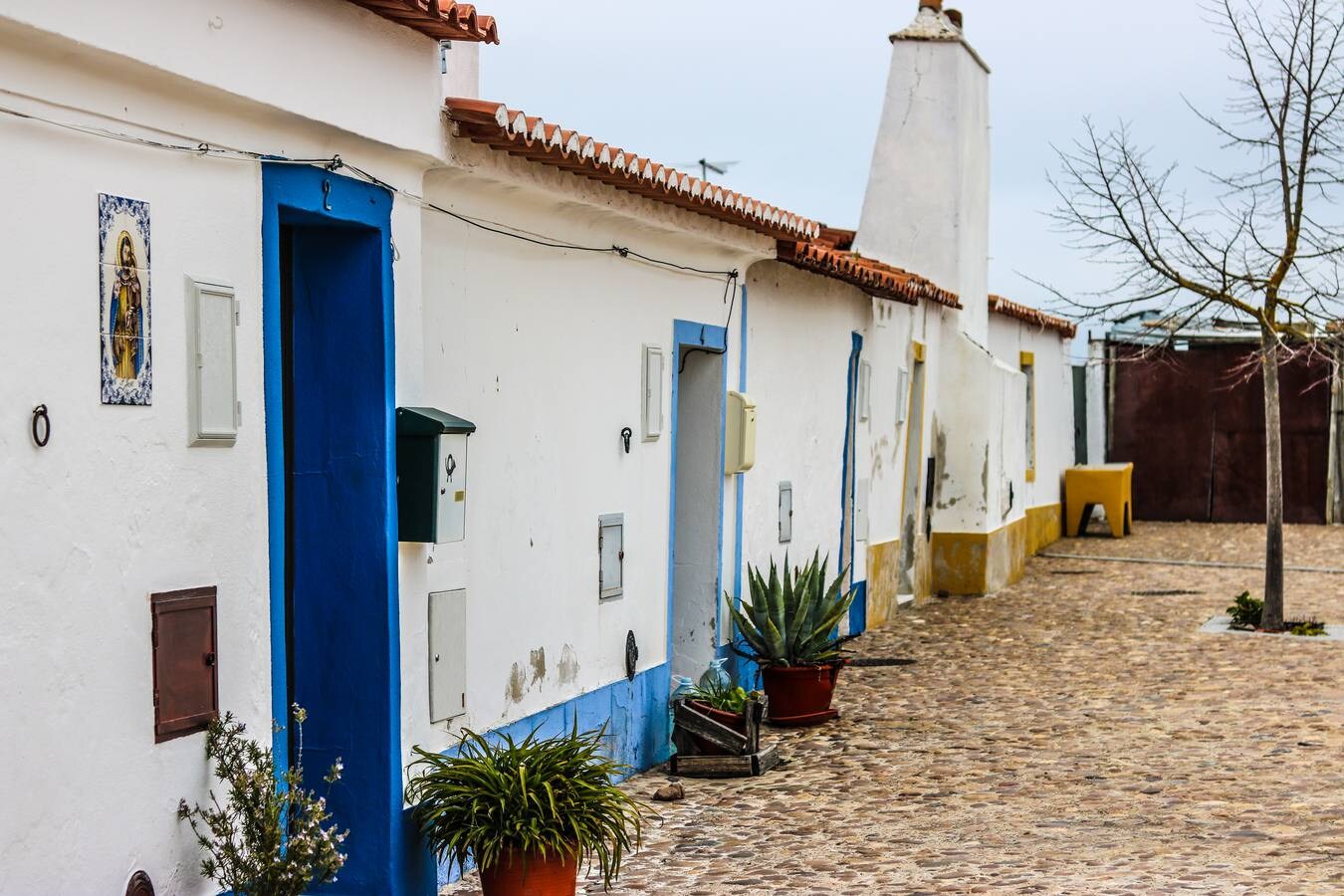 Una calle de Juromenha