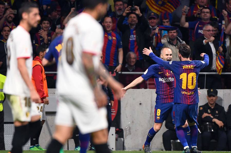El Barcelona consigue su cuarta Copa del Rey consecutiva ante un Sevilla que fue muy inferior. Doblete de Suárez y tantos de Messi, Countinho y un Iniesta que fue masivamente ovacionado por el Wanda Metropolitano 