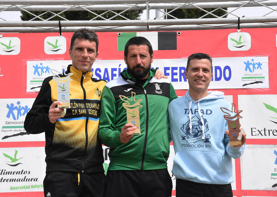 Ni la tormenta ni el fango amilanaron al millar de deportistas que midieron sus fuerzas en el VI Desafío San Fernando