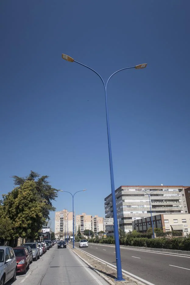 Imagen de una farola en la BA-20. :: pakopí