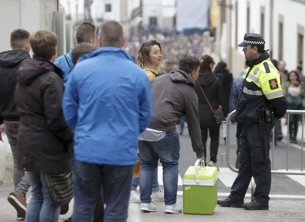 Control de seguridad de la anterior edición del Womad. :: hoy