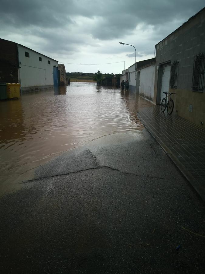 Justo una semana después la localidad pacense ha visto como el arroyo Tripero se volvía a desbordar 