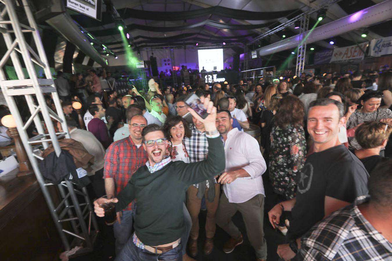 Fotos: Segundo día de la Feria de Cáceres