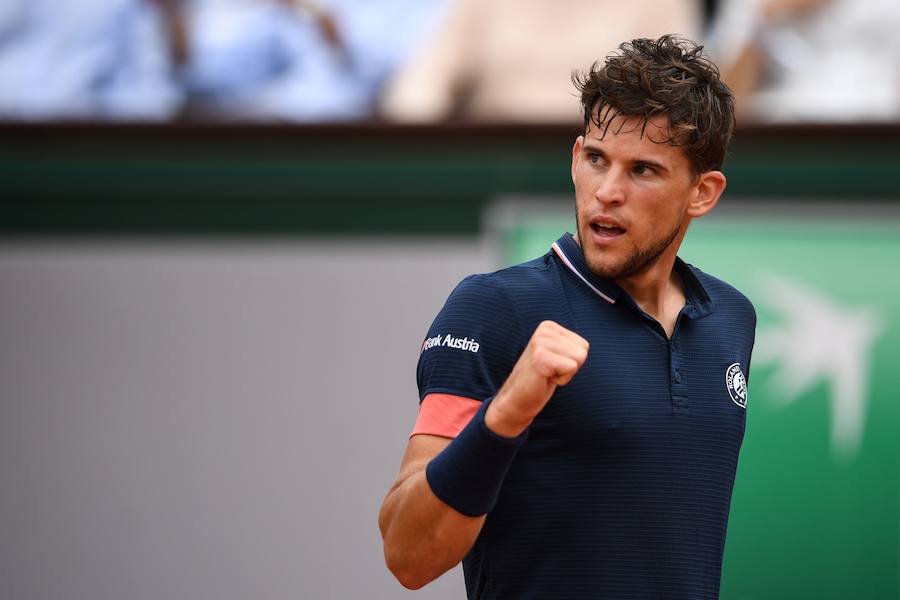 Rafael Nadal ha revalidado su título de campeón en la arcilla parisina y ya acumula once trofeos de Roland Garros, tras vencer a Thiem por 6-4, 6-3 y 6-2 