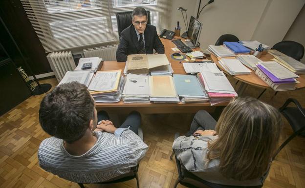 Los divorcios disminuyen un 10% en Extremadura en el primer trimestre de 2018