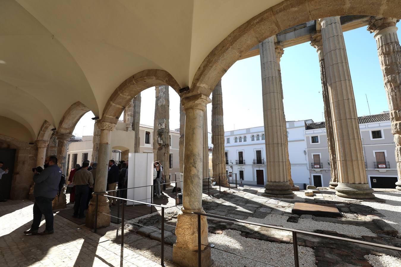 Las visitas, en grupos de 25 personas, serán por la mañana y por la tarde, gratuitas para los emeritenses y costará tres euros para los turistas