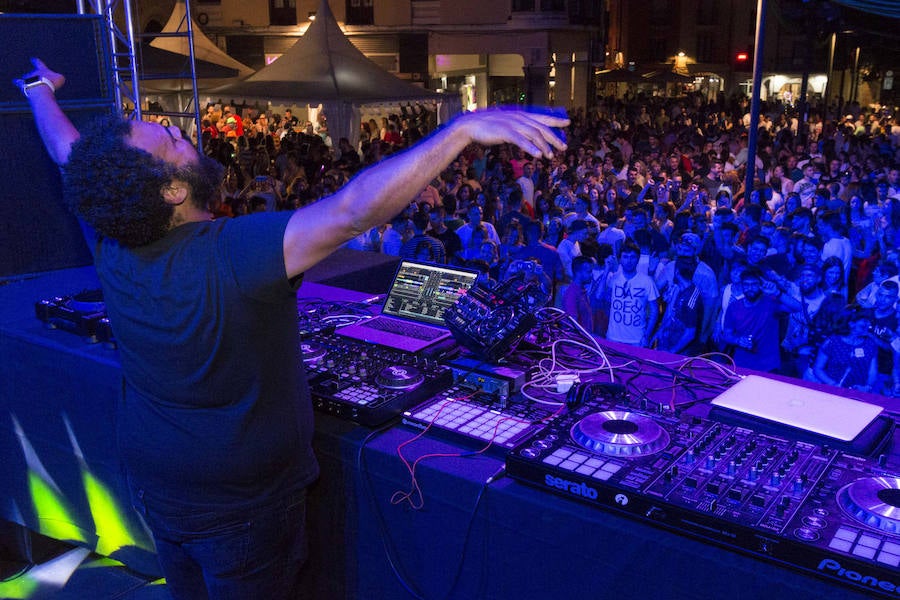 El buen tiempo ha colaborado para que los placentinos difruten de su feria