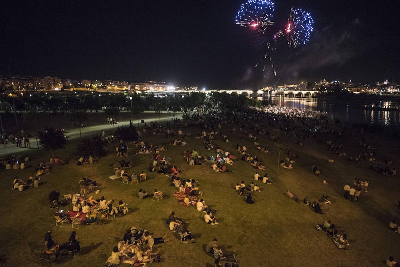 Los pacenses disfrutaron de 25 minutos de fuegos artificiales