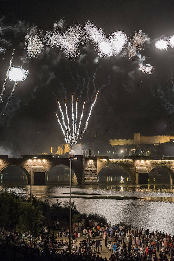 Los pacenses disfrutaron de 25 minutos de fuegos artificiales