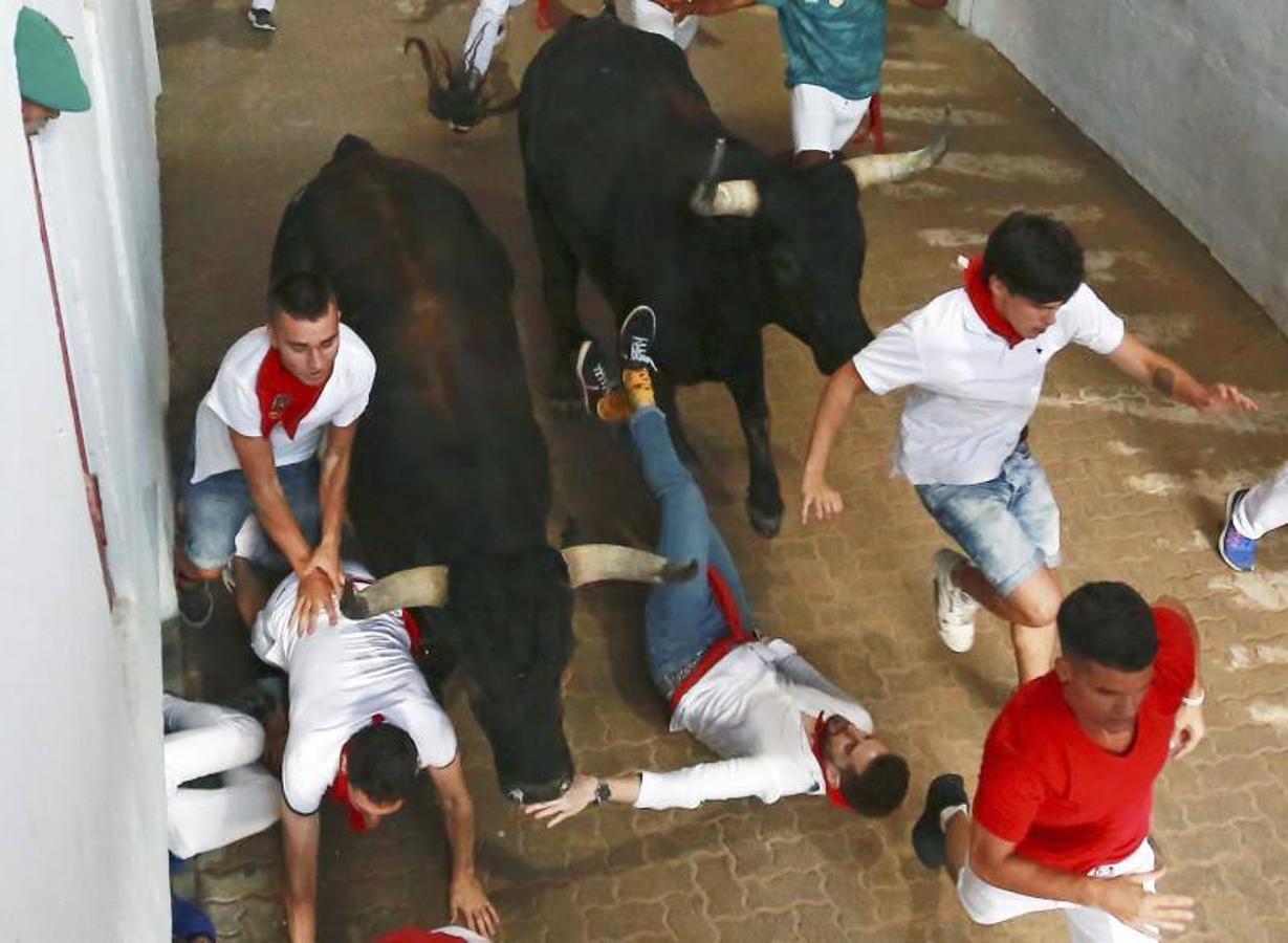 La carrera ha sido la más rápida de las fiestas con 2 minutos y 12 segundos de duración y siete heridos, todos por contusiones