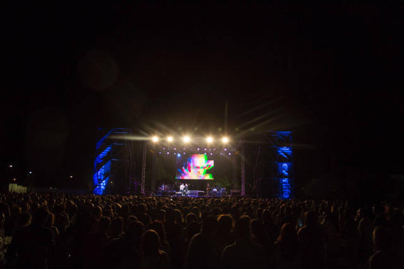 La segunda jornada del Everlife Festival de Montijo (Badajoz) ha reunido este pasado sábado a más de 7.000 personas 