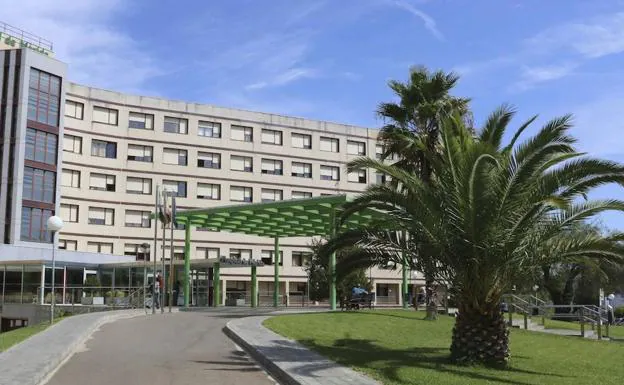 En el Hospital de Mérida están ingresadas nueve personas. :: 