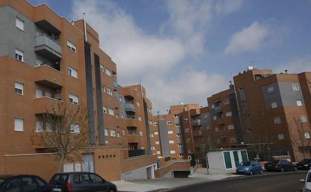 Extremadura firma el plan de vivienda mientras espera que el nuevo Gobierno «cambie algunos aspectos»