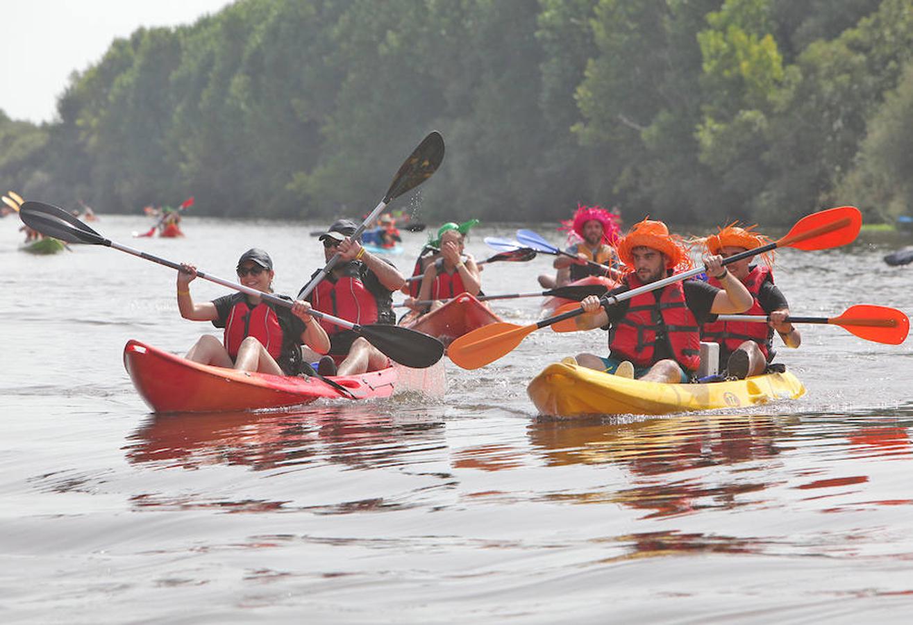 Recorrieron casi 19 kilómetros  entre el puente de la Macarrona de Riolobos y el de Hierro de Coria