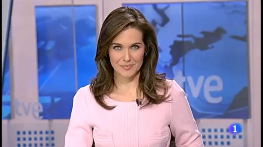 La presentadora del 'Telediario Fin de Semana' Raquel Martínez.