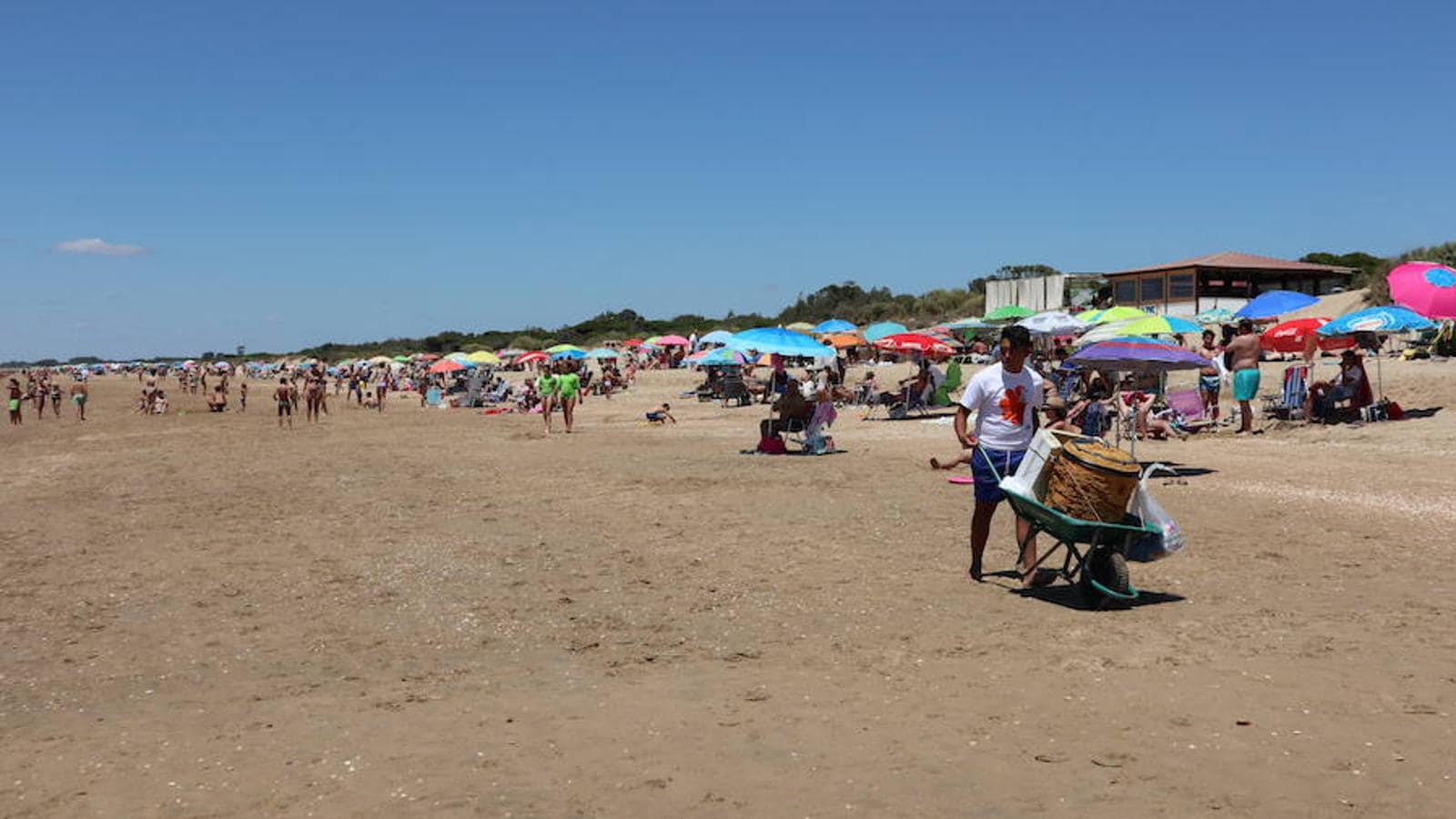 &#039;Tú al pueblo, yo a la playa&#039;: Chiringuito El Abuelo Diego en Islantilla