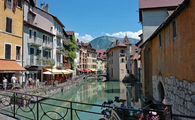 Annecy Donde Los Cuentos Se Hacen Realidad Hoy Es