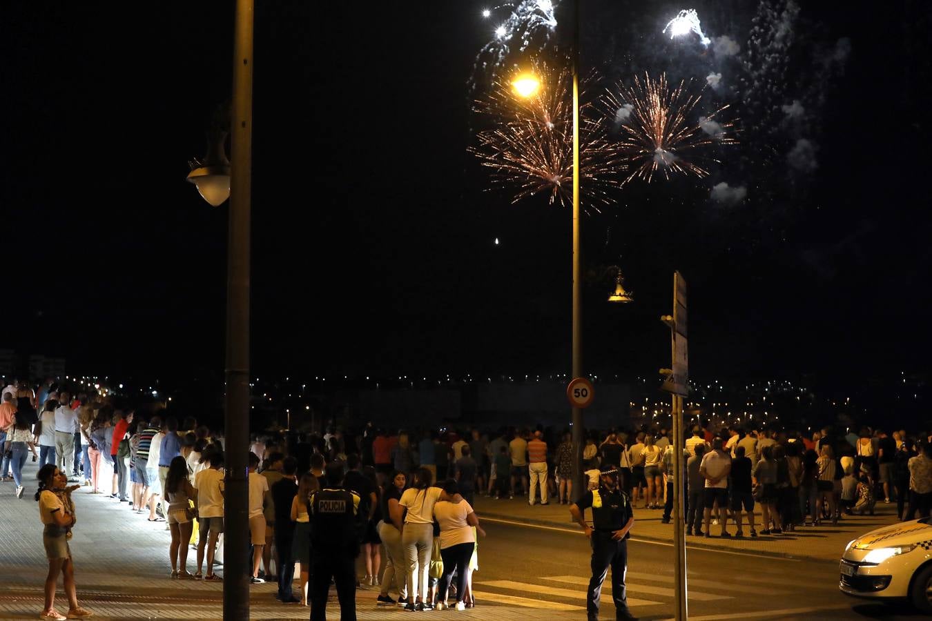 Con el tradicional espectáculo de fuegos artificiales finalizó la Feria de Mérida