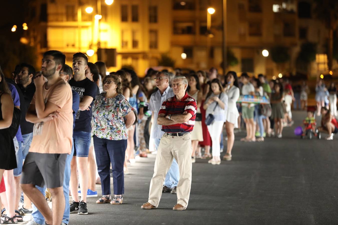 Con el tradicional espectáculo de fuegos artificiales finalizó la Feria de Mérida