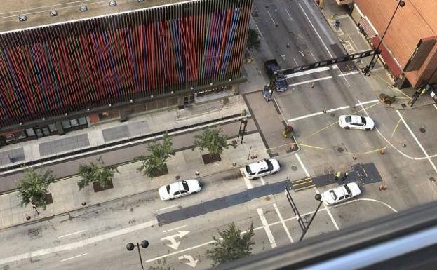 Imagen del atraco tomada desde un balcón cercano.