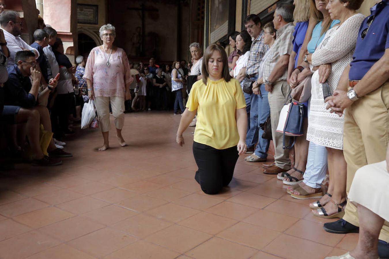 Miles de peregrinos han llegado hoy hasta el Real Monasterio, para participar en la fiesta popular y religiosa con motivo de la patrona