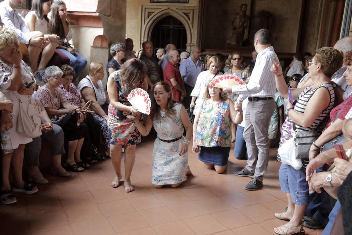 Miles de peregrinos han llegado hoy hasta el Real Monasterio, para participar en la fiesta popular y religiosa con motivo de la patrona
