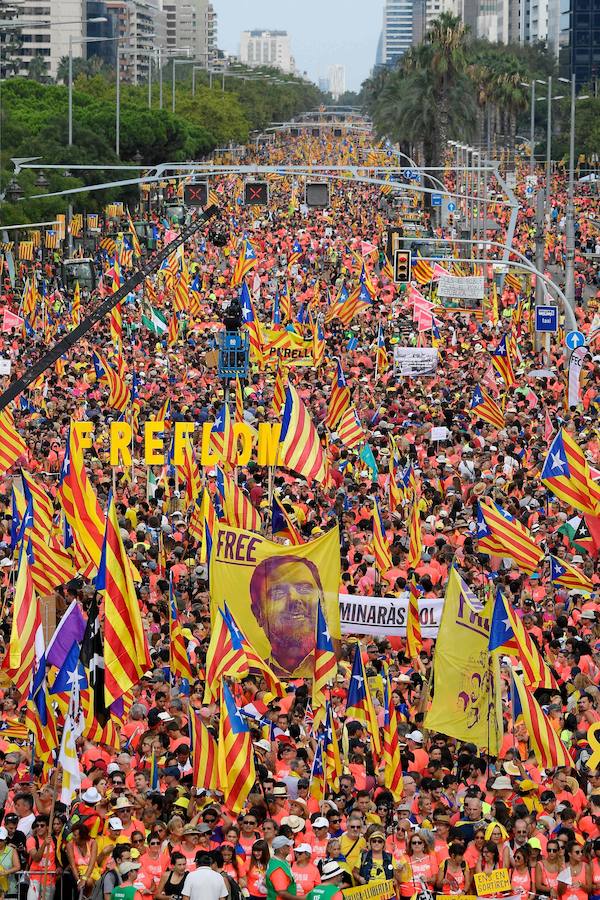 Manifestantes durante la Diada.