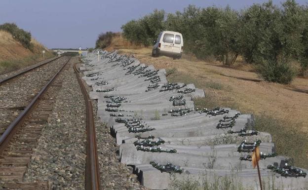 Nuevas traviesas destinadas a mejorar el tramo. :: 