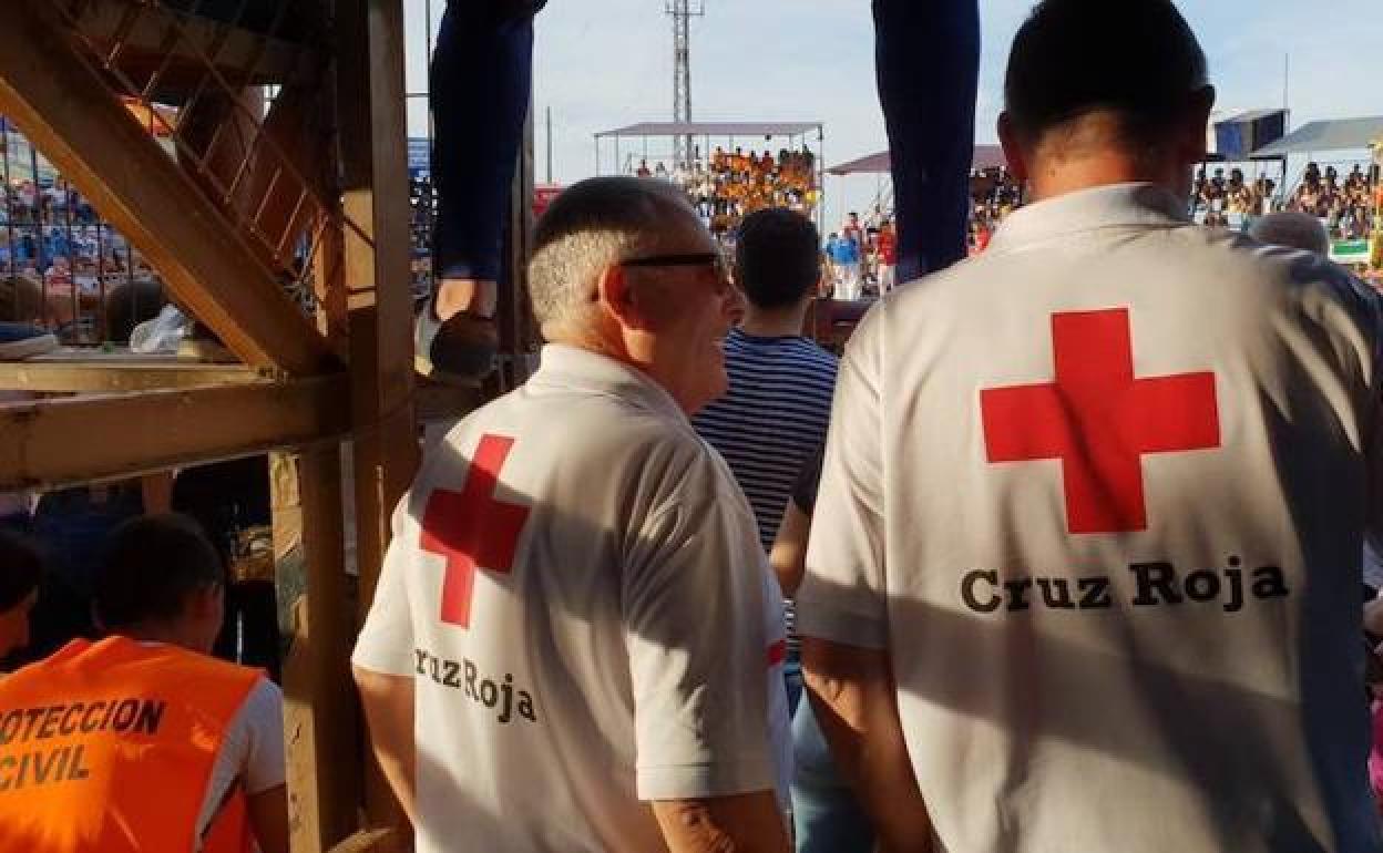 Los equipos de Cruz Roja Montijo han atendido los actos taurinos y el suceso.
