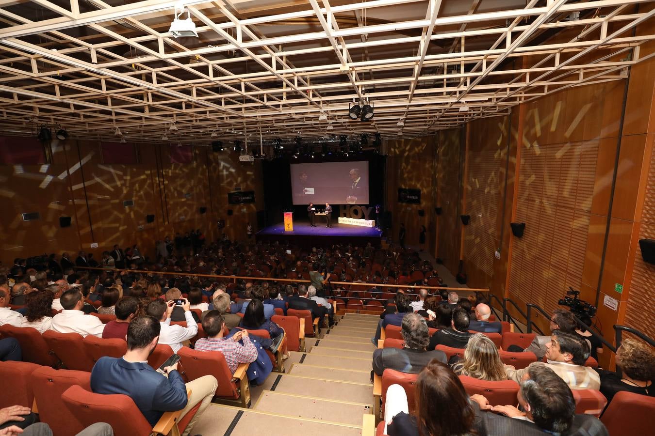 La gala 30º de Extremeños de HOY 2018 se celebró en el teatro Maltravieso Capitol de Cáceres. 