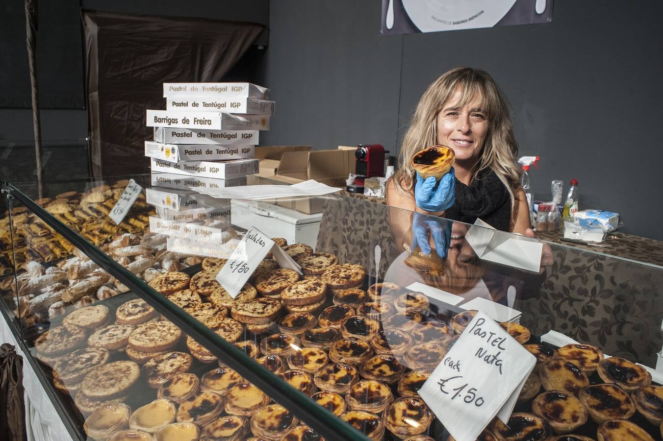 'Fehispor' abre sus puertas en Badajoz con la previsión de superar 30.000 visitas. Cuenta con 120 expositores, en donde el 40 por ciento son de empresas llegadas de Portugal. El evento cuenta con un stand de la eurociudad Badajoz, Elvas y Campomayor, así como la zona 'Esencias hispanolusas.