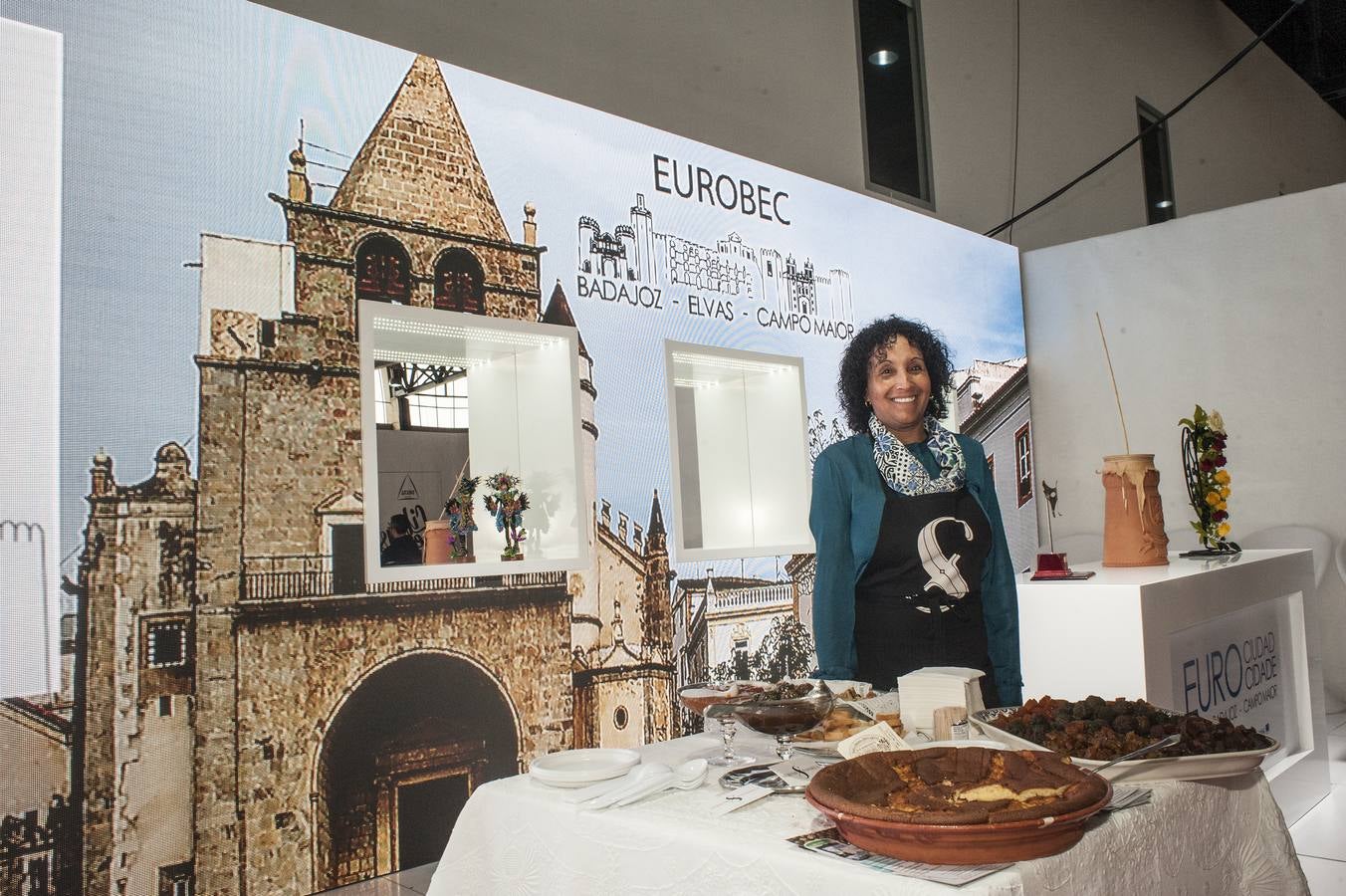 'Fehispor' abre sus puertas en Badajoz con la previsión de superar 30.000 visitas. Cuenta con 120 expositores, en donde el 40 por ciento son de empresas llegadas de Portugal. El evento cuenta con un stand de la eurociudad Badajoz, Elvas y Campomayor, así como la zona 'Esencias hispanolusas.