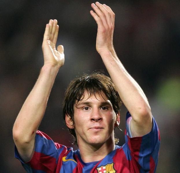 Leo Messi, en un partido de 2005 en el Camp Nou. 