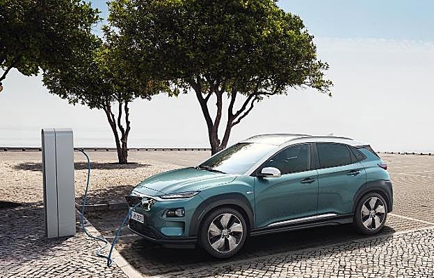 En el segmento de moda, eléctrico y SUV, con muy buena estabilidad y gran aceleración. :: POLO