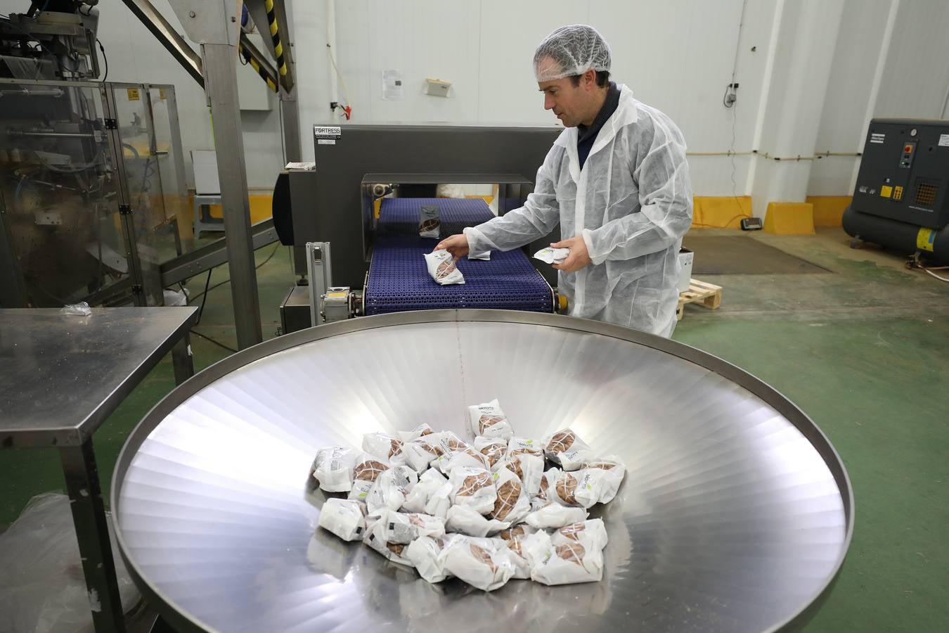 El cultivo de la almendra no alcanza su techo. La rentabilidad sigue siendo muy elevada debido a la alta demanda de un mercado que, además, aprecia singularmente la calidad de las variedades que se desarrollan en Extremadura.