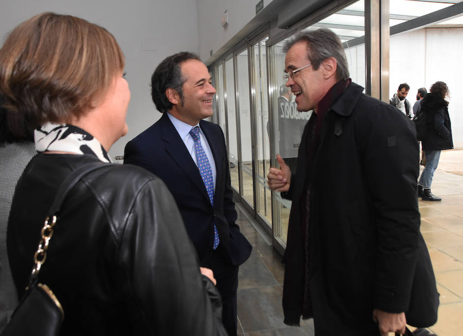 Fotos: I Jornada de Educación financiera de Caixabanc y HOY