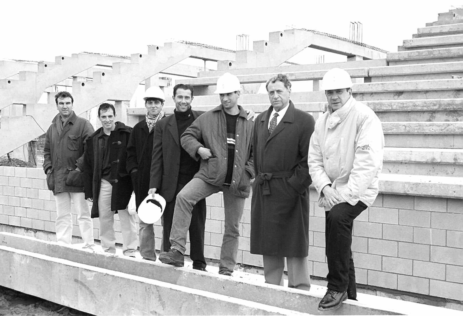 Generelo, Munitis, Patri, Emilio, Cubillas, Peiro y Gilabert, durante su visita a las obras del Nuevo Vivero en 1998. 