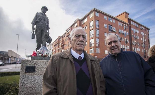 Los antiguos mineros Victoriano Palomino (82 años) y Andrés Romero (76), homenajeados