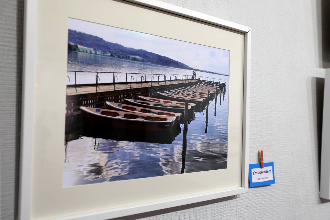 El Centro Cultural 'Santo Domingo' de la Fundación CB en Mérida alberga desde el lunes, 3 de diciembre, la exposición 'La sonrisa de los colores', de Javier Rodríguez Rubio. La muestra, que se puede visitar hasta el próximo día 30, se desarrolla a favor de la Asociación Española Contra el Cáncer (AECC). El horario de la exposición es de lunes a sábado, en horario de 10:00 a 13:30 horas y de 18:00 a 21:00 horas. Mientras, los domingos permanecerá abierta de 10:00 a 13:30 horas.