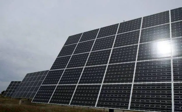 Una empresa, interesada en poner una fotovoltaica en Llerena. :: hoy