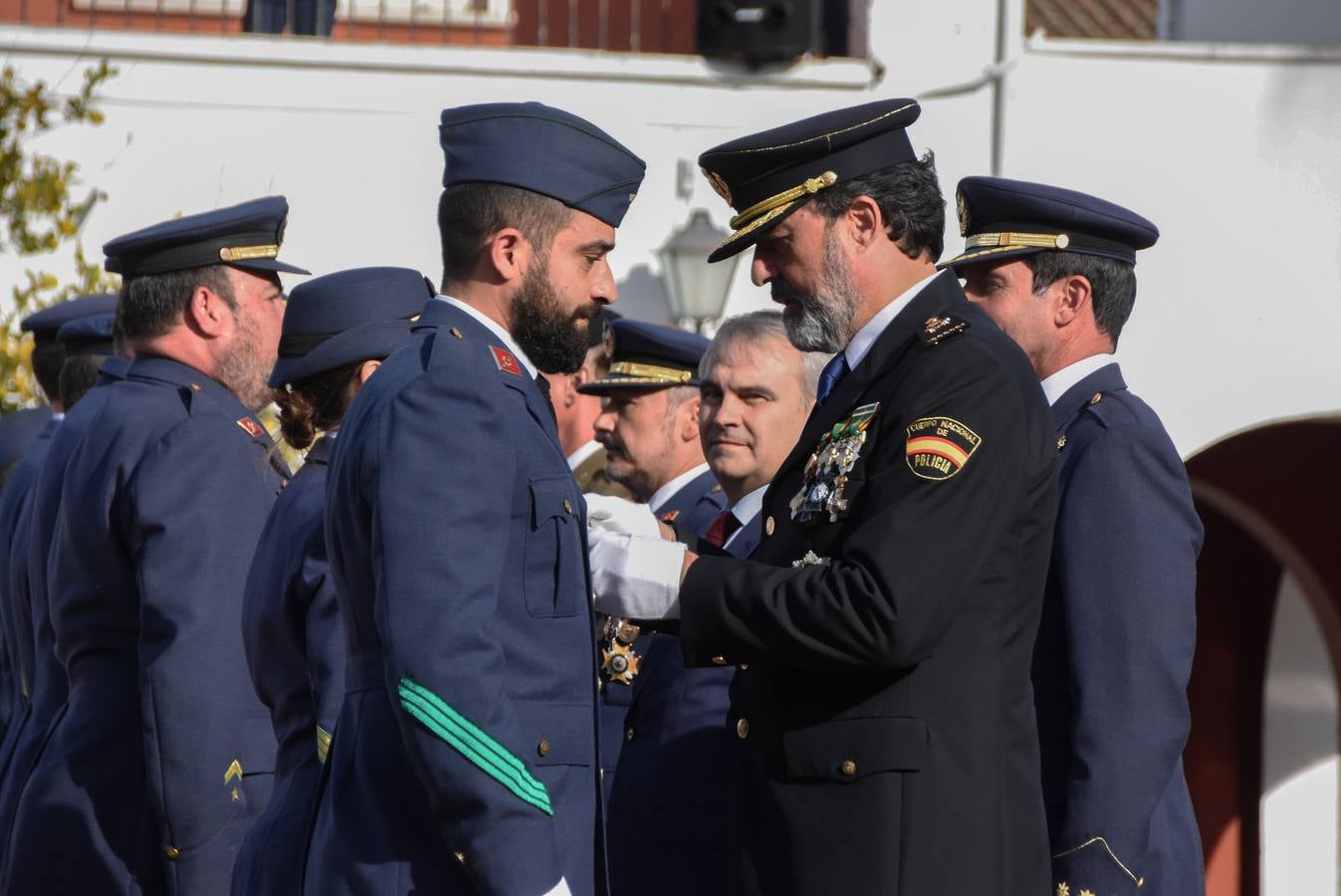 La delegada del Gobierno, Yolanda García Seco, asistió al acto con motivo de la celebración del día de la Virgen de Loreto, patrona del Ejército del Aire, en la Base aérea de Talavera la Real (Badajoz)