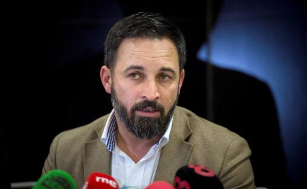 Abascal dice que no serán «obstáculo para un cambio político en Andalucía»
