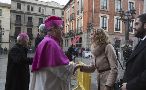 Gil Tamayo, recibido por la consejera de Familia de Castilla y León - 