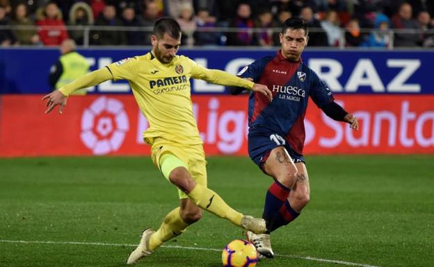 Longo salva un punto para el Huesca en el 94 después de un partido loco